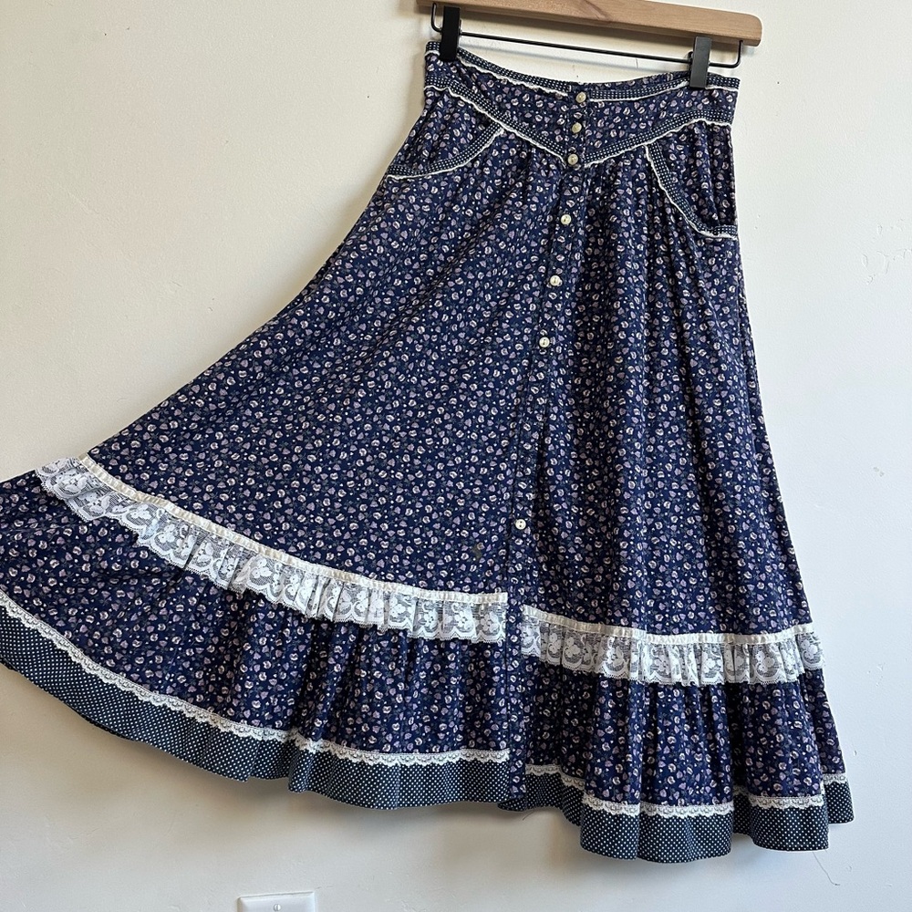 Beautiful Jessica’s Gunnies Prairie Skirt - Vintage Size 9